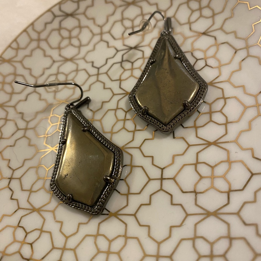 Kendra Scott Alex drop earring